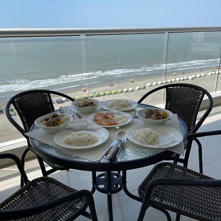 Cartagena Beach Front Apartments Exterior photo